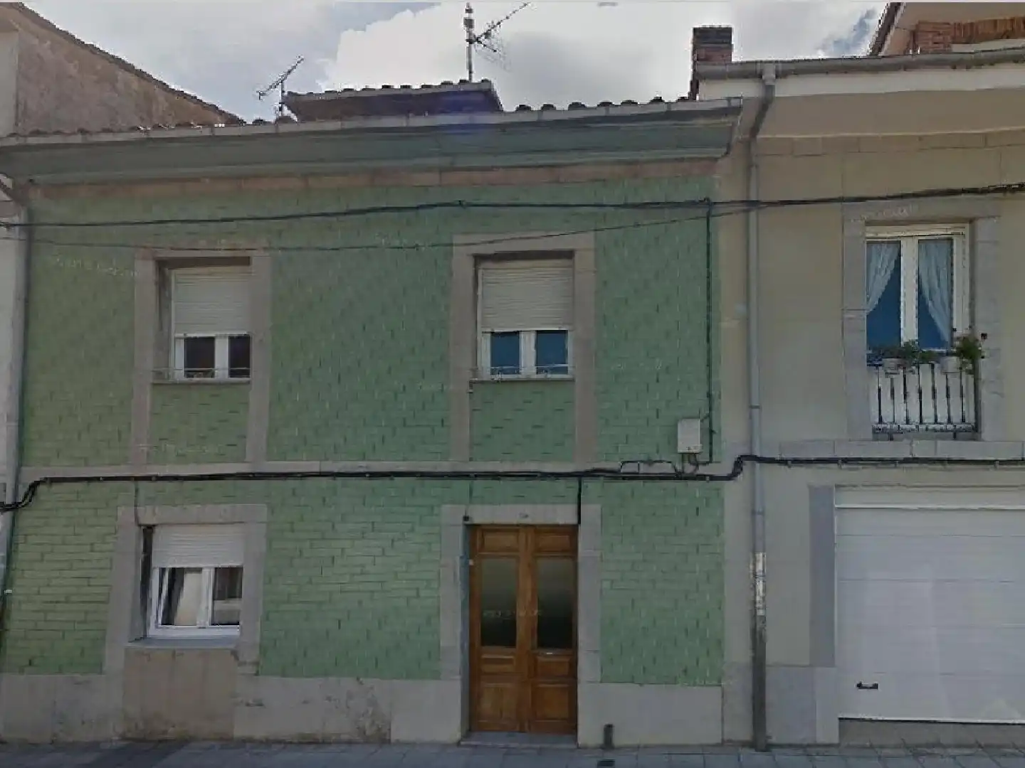 Vista exterior de Piso en venta en Grado
