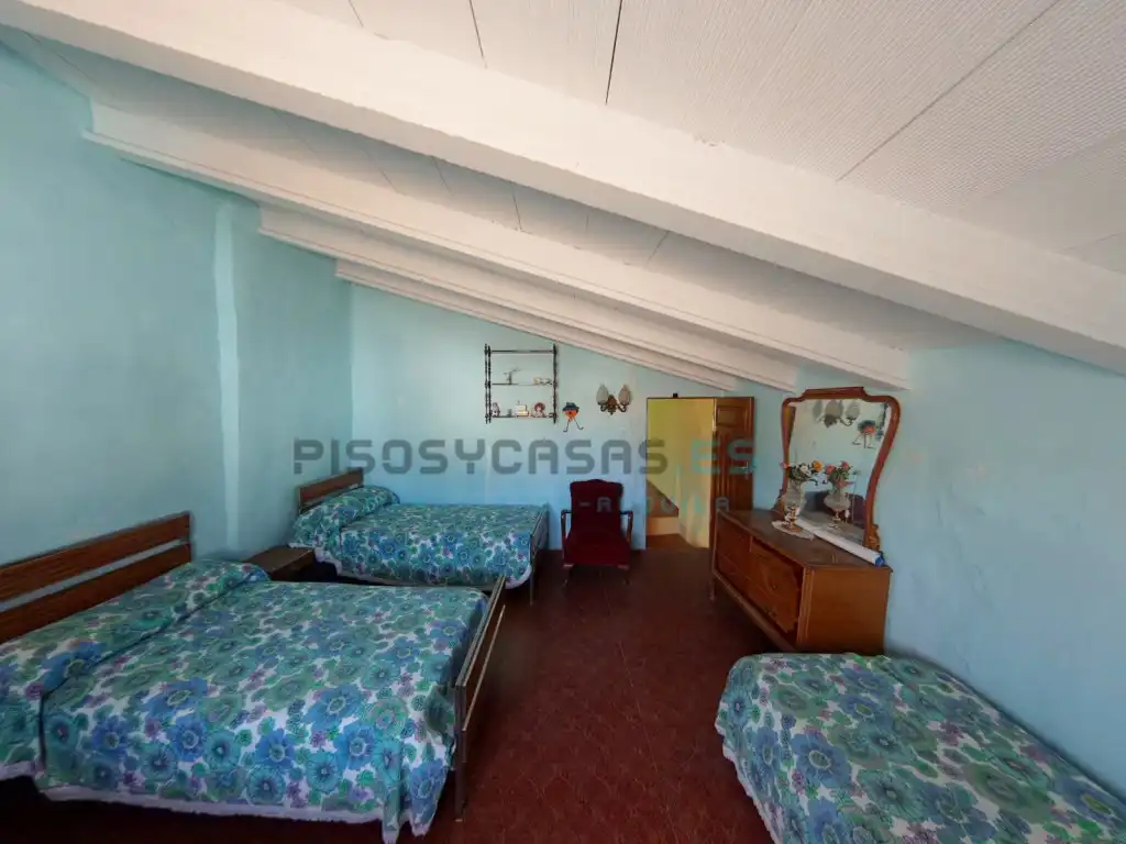 Habitación de Casa o chalet en venta en Aguilón