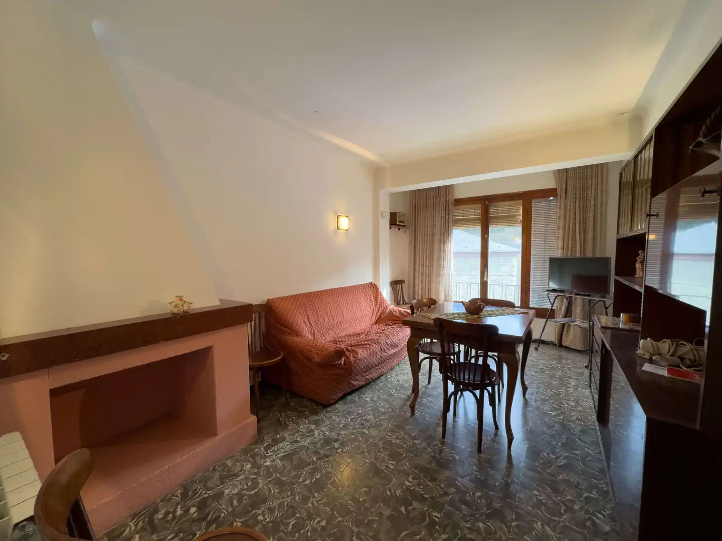 Sala de estar de Piso en venta en Montellà i Martinet con Amueblado