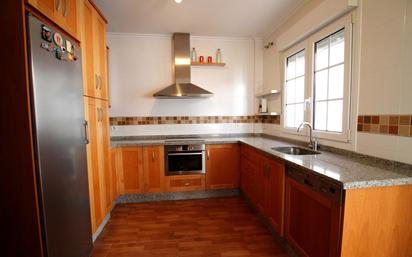Kitchen of Duplex for sale in Talavera la Real  with Air Conditioner