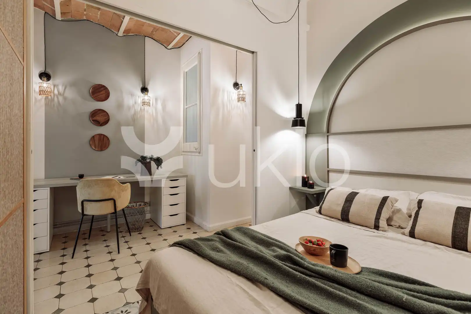 Habitación de Apartamento de alquiler en Barcelona con Aire acondicionado, Calefacción y Amueblado