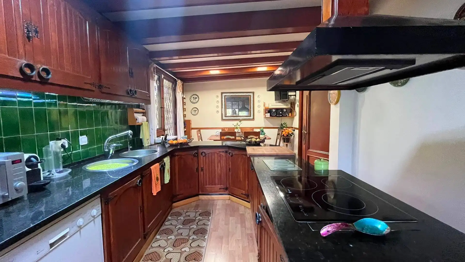 Cocina de Casa o chalet en venta en Elche / Elx con Aire acondicionado, Calefacción y Jardín privado