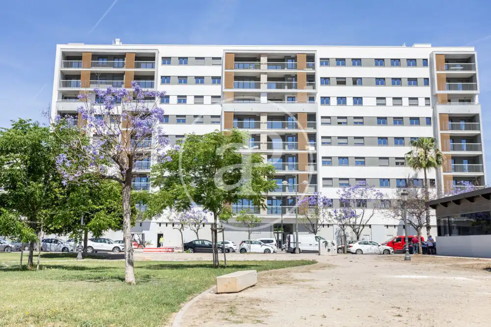 Vista exterior de Piso en venta en Valencia con Aire acondicionado, Calefacción y Jardín privado