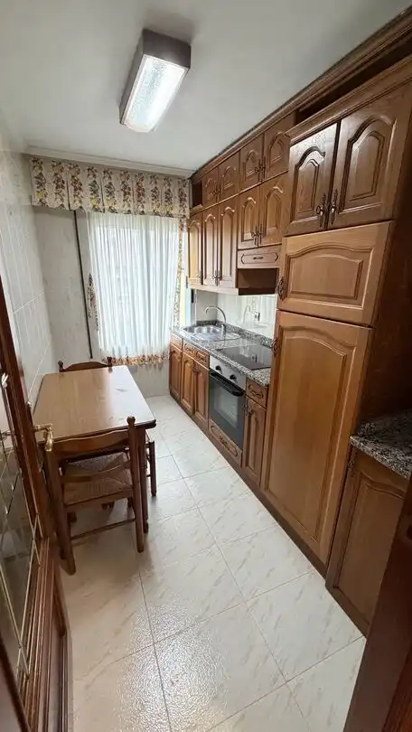 Cocina de Piso en venta en Vitoria - Gasteiz con Calefacción, Terraza y Trastero