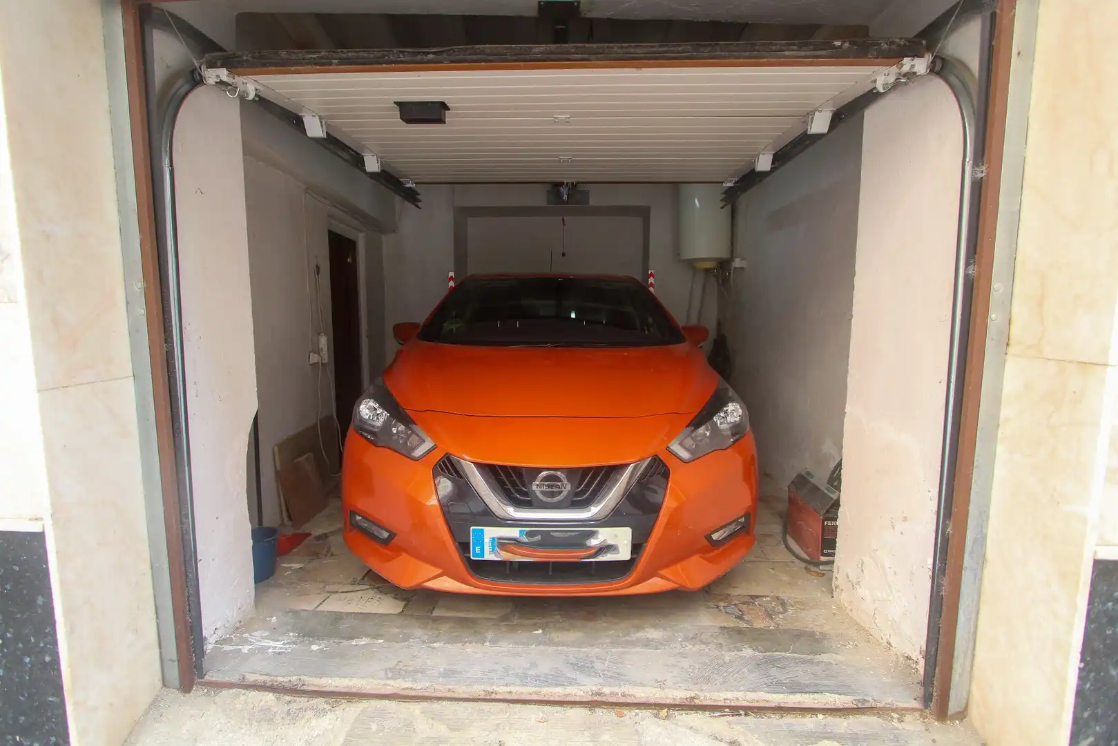 Aparcament de Casa o xalet en venda en Loja amb Aire condicionat, Calefacció i Terrassa