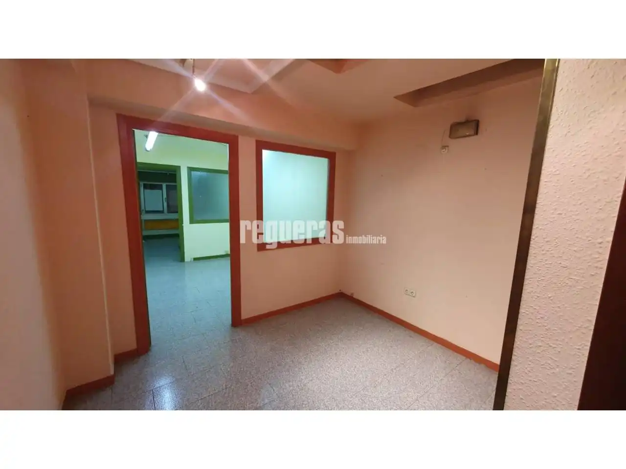 Business premises to rent in Calle José Cueto, imagen 4