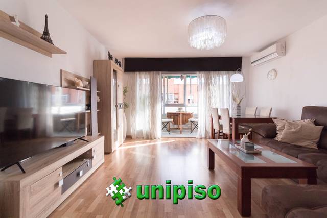 Piso en Venta en El Carrascal