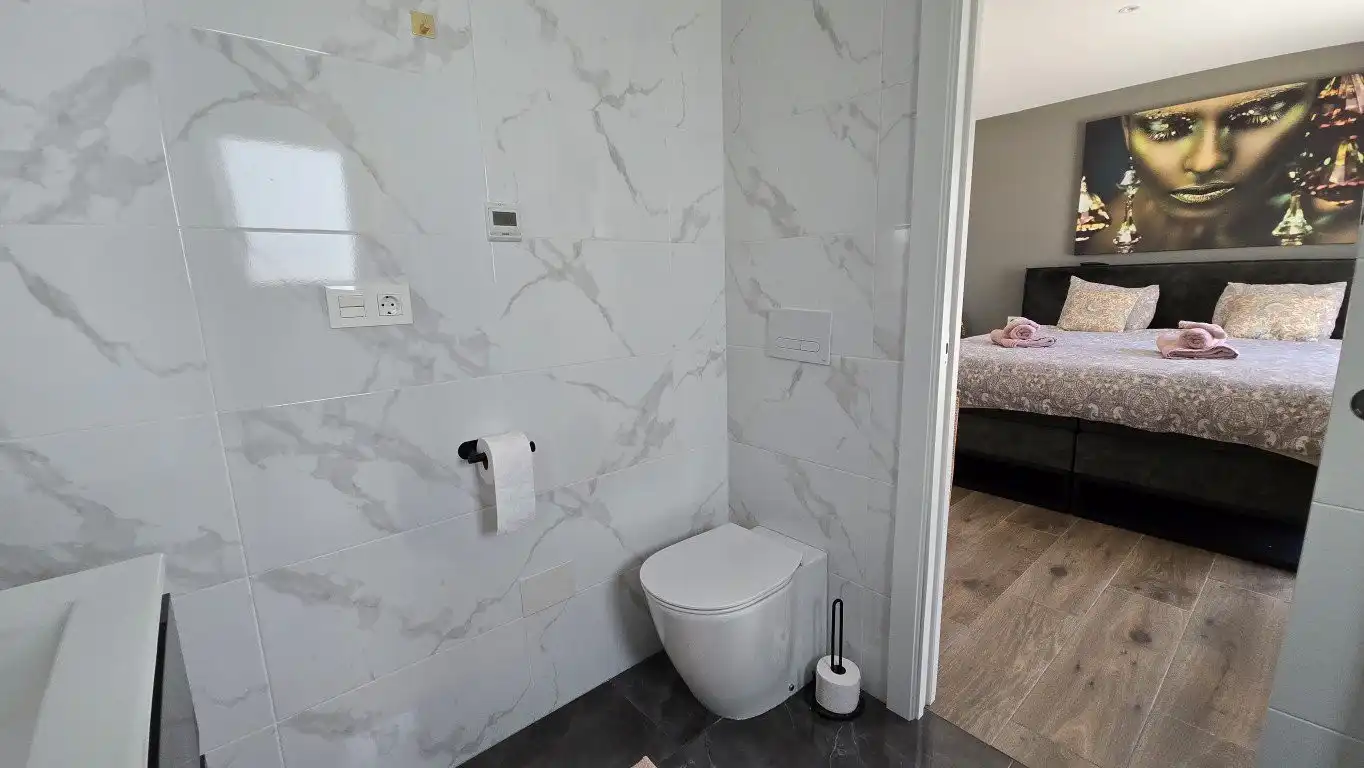 Casa con piscina en venta en Los Montesinos, imagen 6