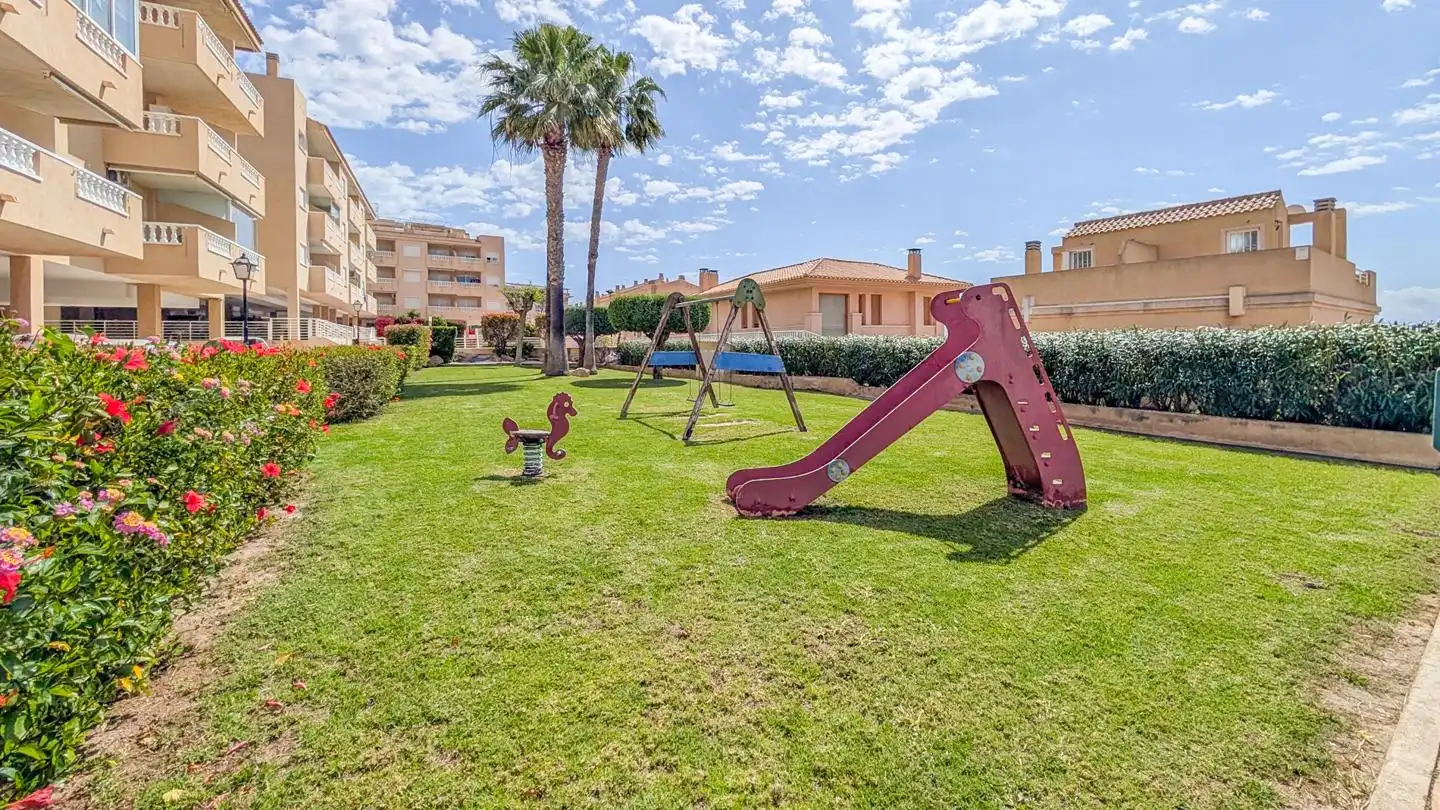 Jardín de Casa adosada en venta en Santa Pola con Aire acondicionado, Terraza y Piscina