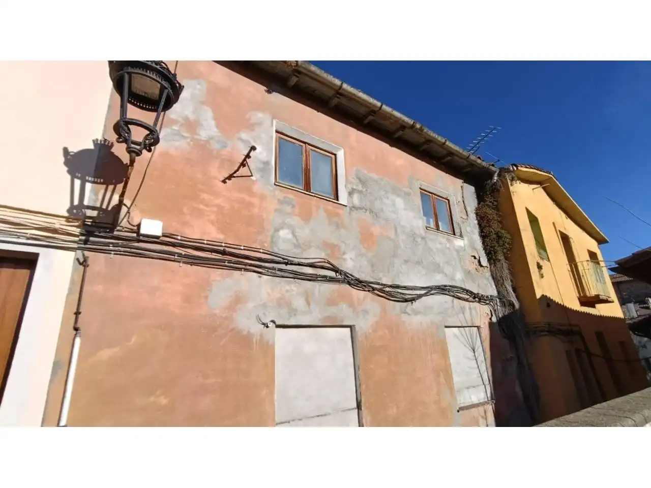 Exterior view of Houses for sale in Berga