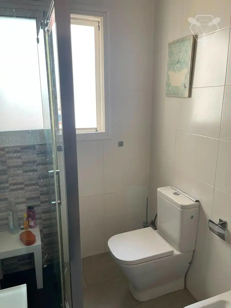 Bathroom of Flat for sale in Huelva  with Air Conditioner and Furnished