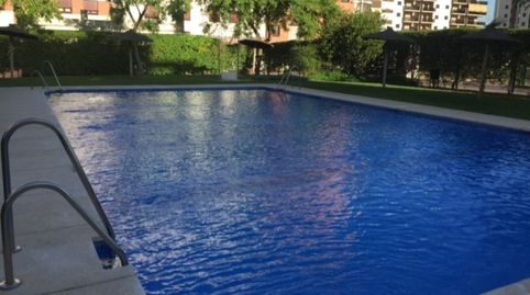 Foto 2 de Piso de alquiler en Ciudad Jardín - Zoco, Córdoba Capital