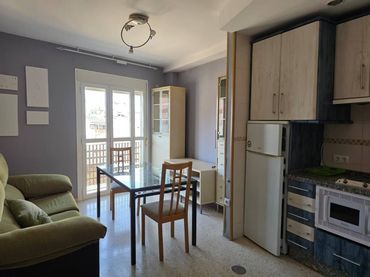 Appartement avec balcon à louer à Calle Corte de Peleas
