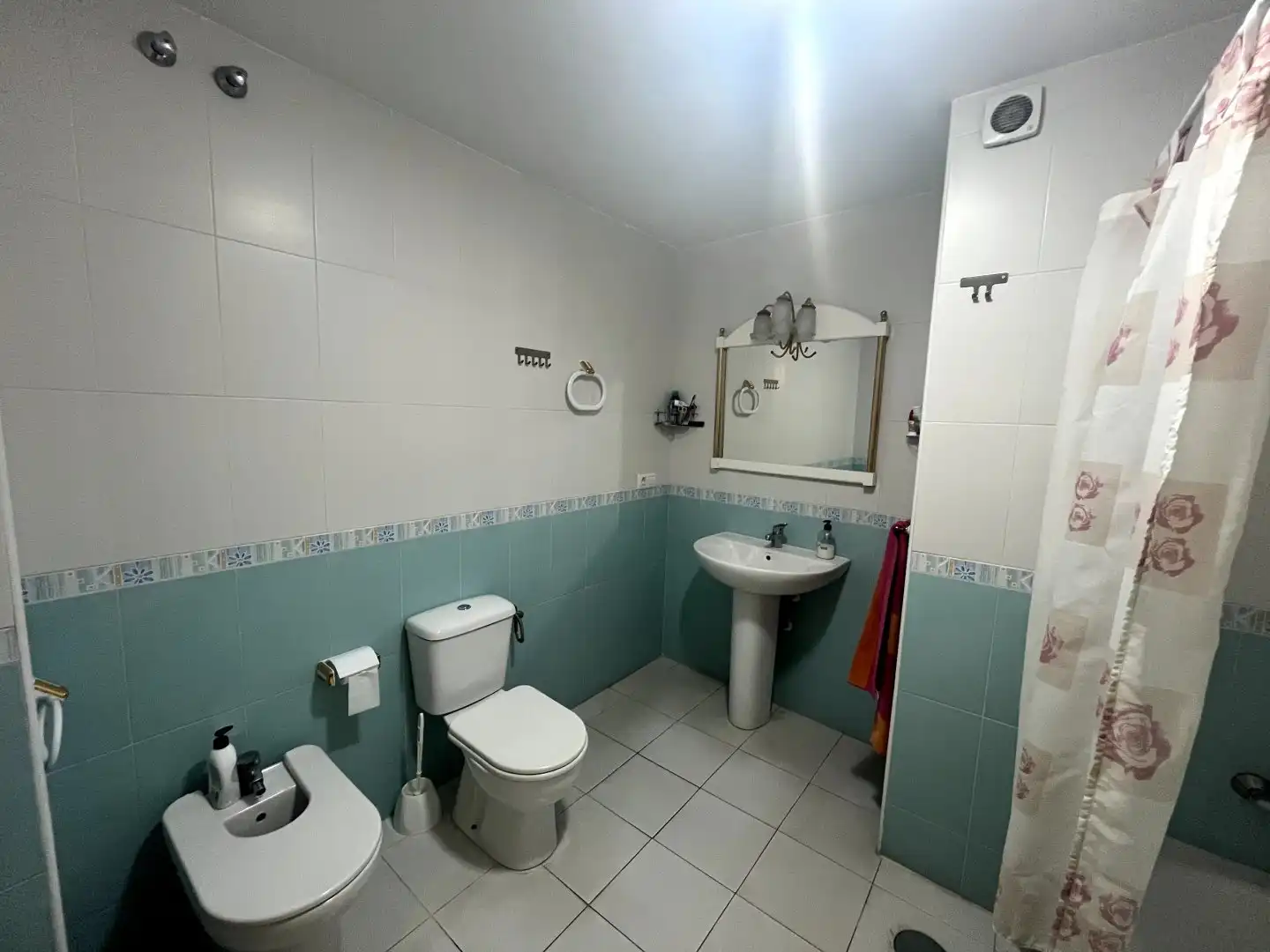 Baño de Piso en venta en Salobreña con Terraza