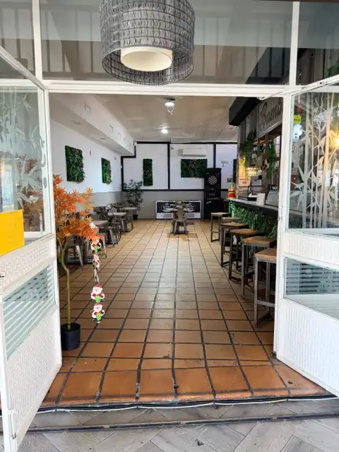 Local commercial en cession à Calle José Antonio, imagen 19