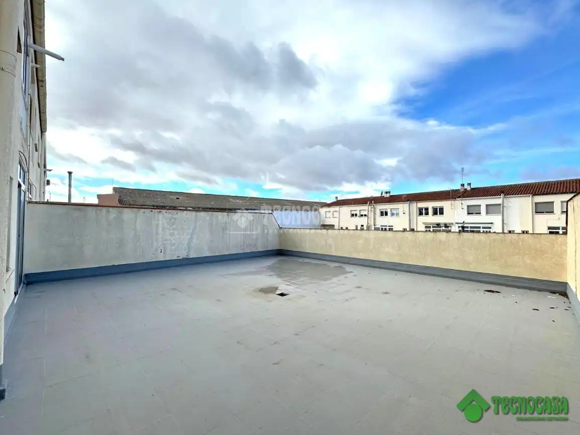 Terraza de Piso en venta en Pozo Cañada con Calefacción y Terraza