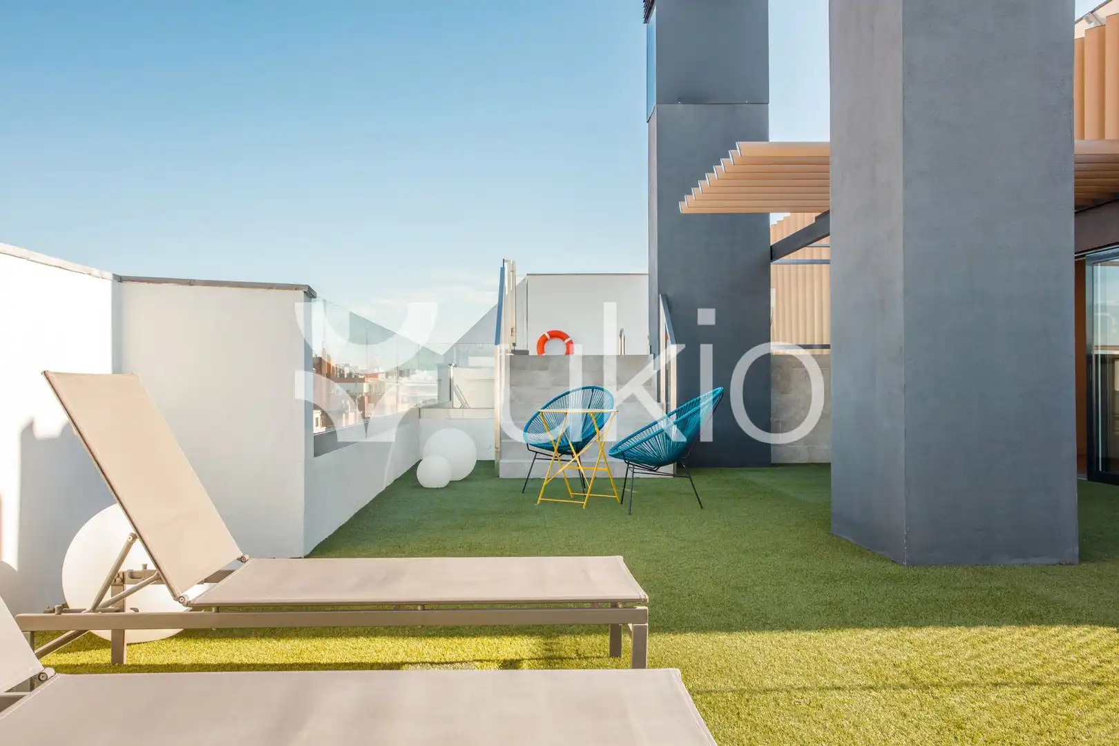 Terraza de Apartamento de alquiler en Madrid con Calefacción, Terraza y Amueblado