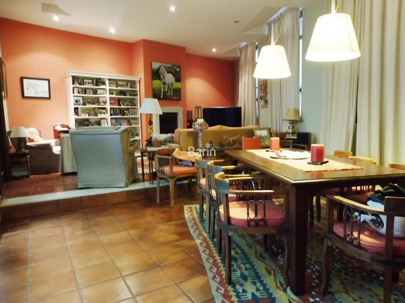 Sala de estar de Casa o chalet en venta en Córdoba con Aire acondicionado, Parquet y Alarma