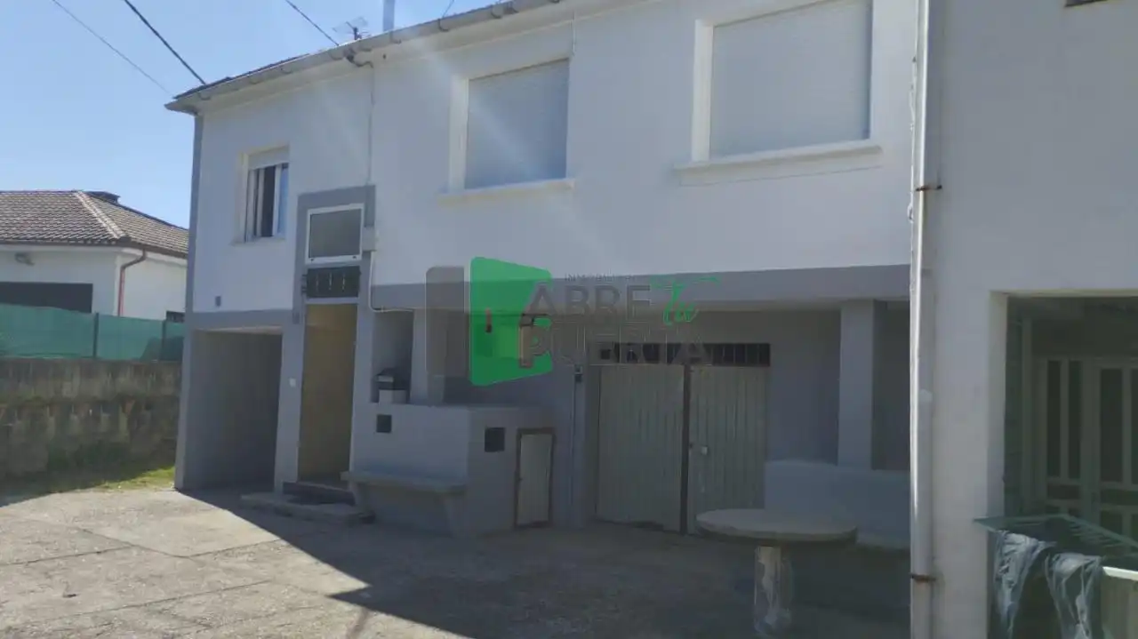 Vista exterior de Casa o chalet en venta en Padrenda con Calefacción, Jardín privado y Terraza
