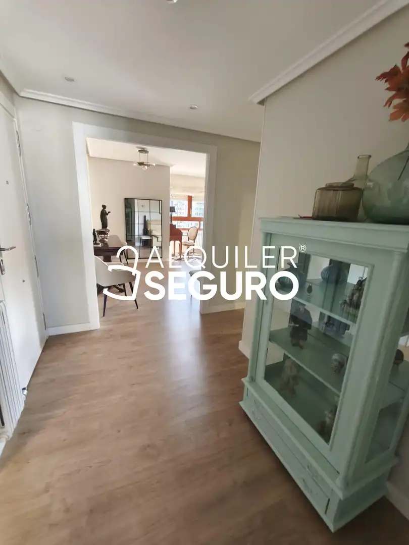 Piso de alquiler en Zaragoza con Aire acondicionado, Calefacción y Terraza