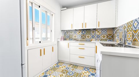 Photo 3 of Flat for rent in Calle de Cangas de Narcea, Simancas, Madrid Capital