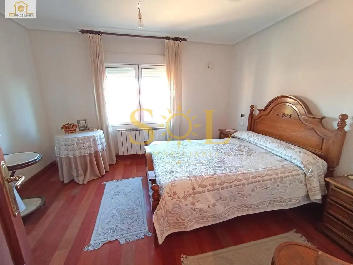 Habitación de Casa o chalet en venta en Villanueva de las Manzanas con Calefacción, Jardín privado y Parquet