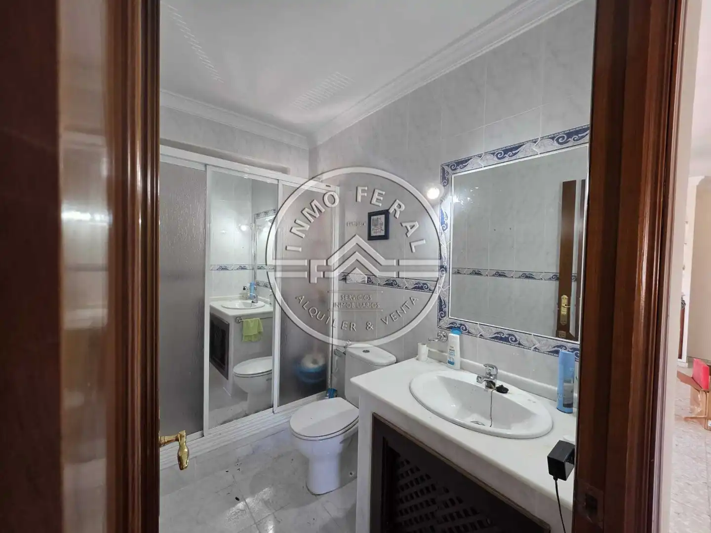 Bathroom of Flat for sale in Écija  with Air Conditioner, Heating and Balcony