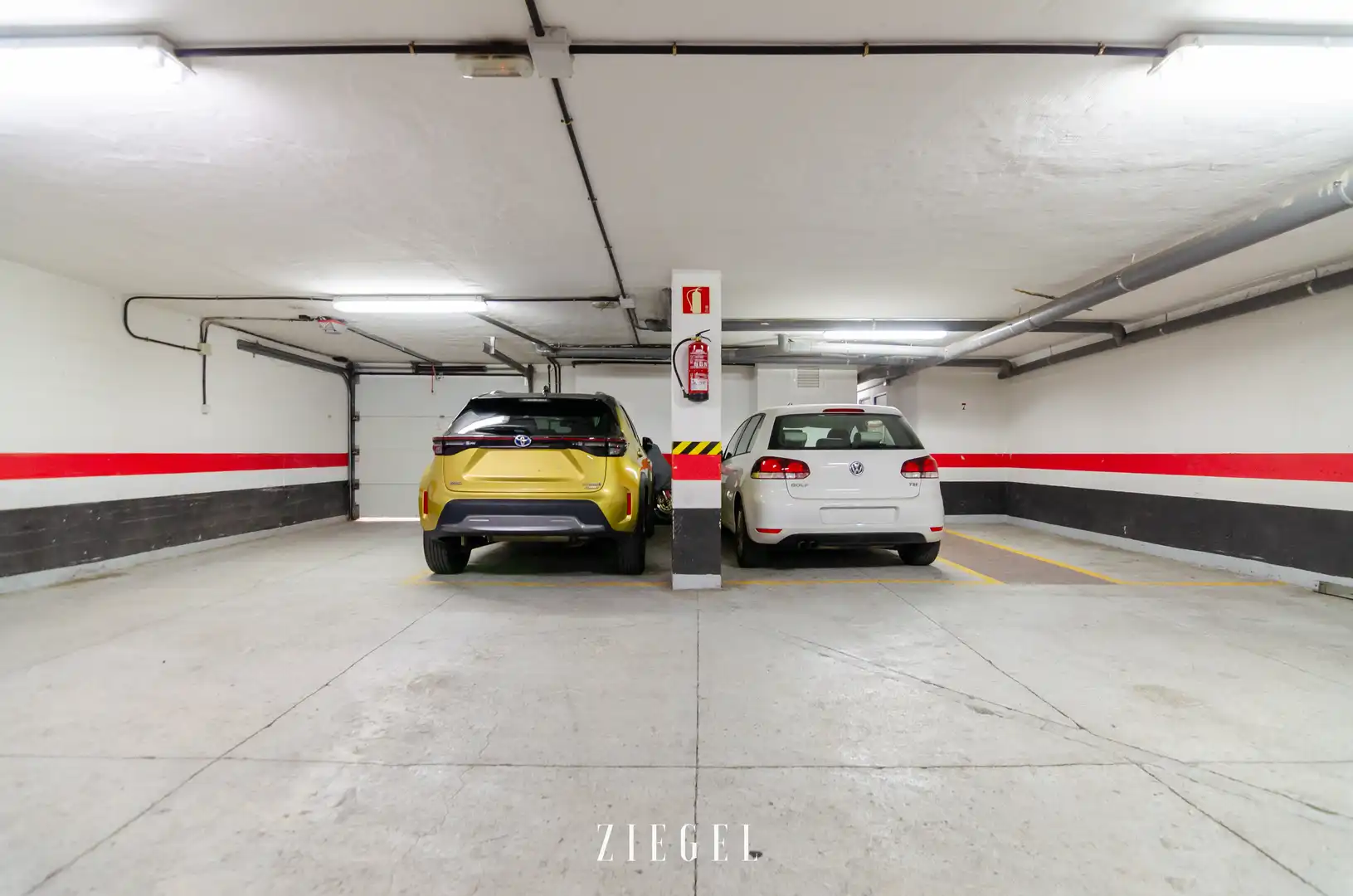 Parking of Flat for sale in Ingenio  with Furnished