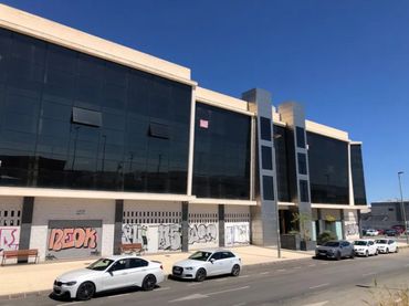 Oficina amb ascensor en venda a El Llano