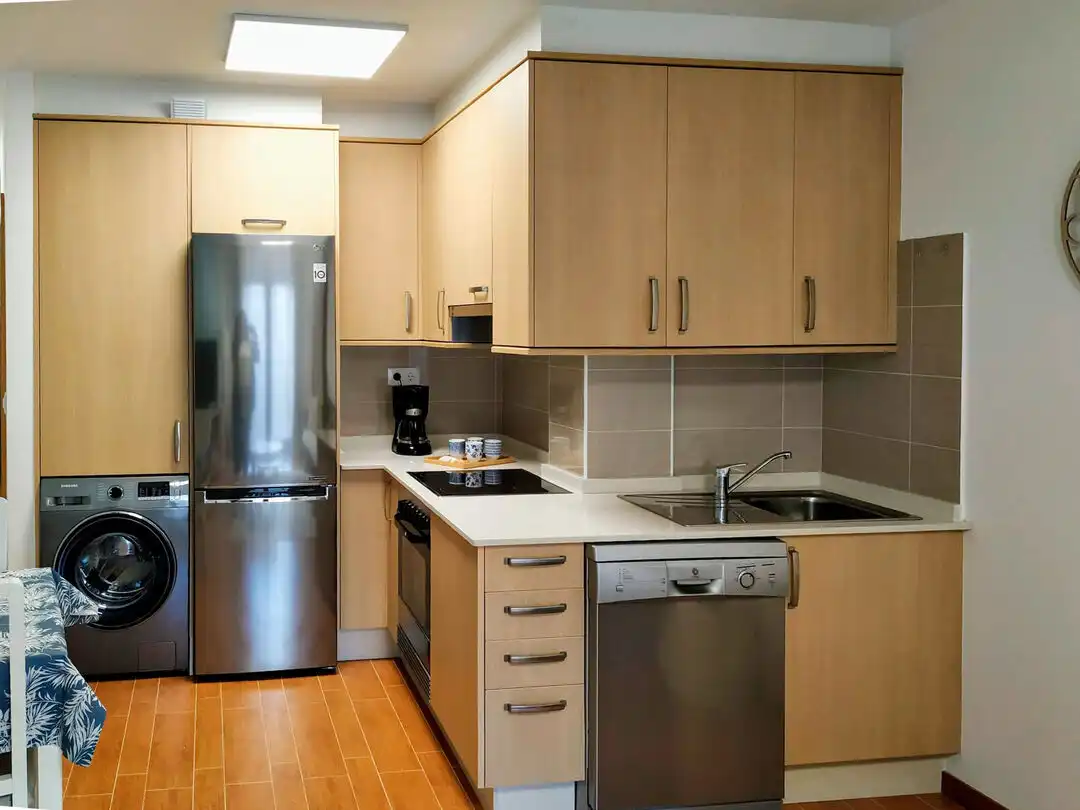 Kitchen of Flat for rent in Malpica de Bergantiños  with Heating, Oven and Washing machine