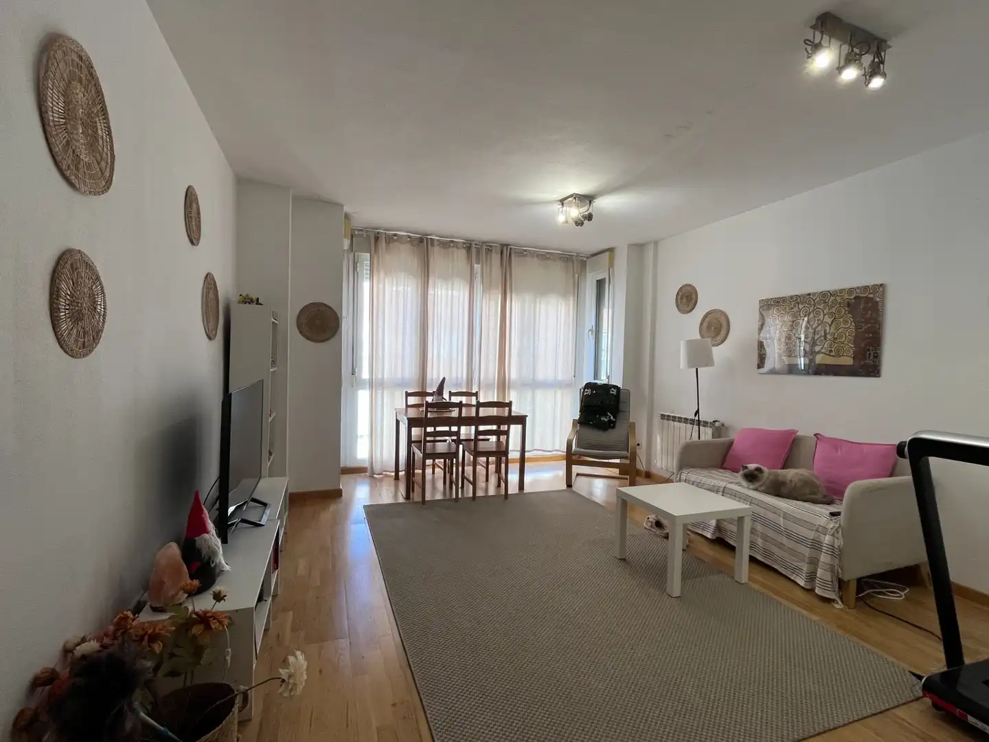 Living room of Flat for sale in Torrejón de Ardoz  with Air Conditioner, Heating and Private garden