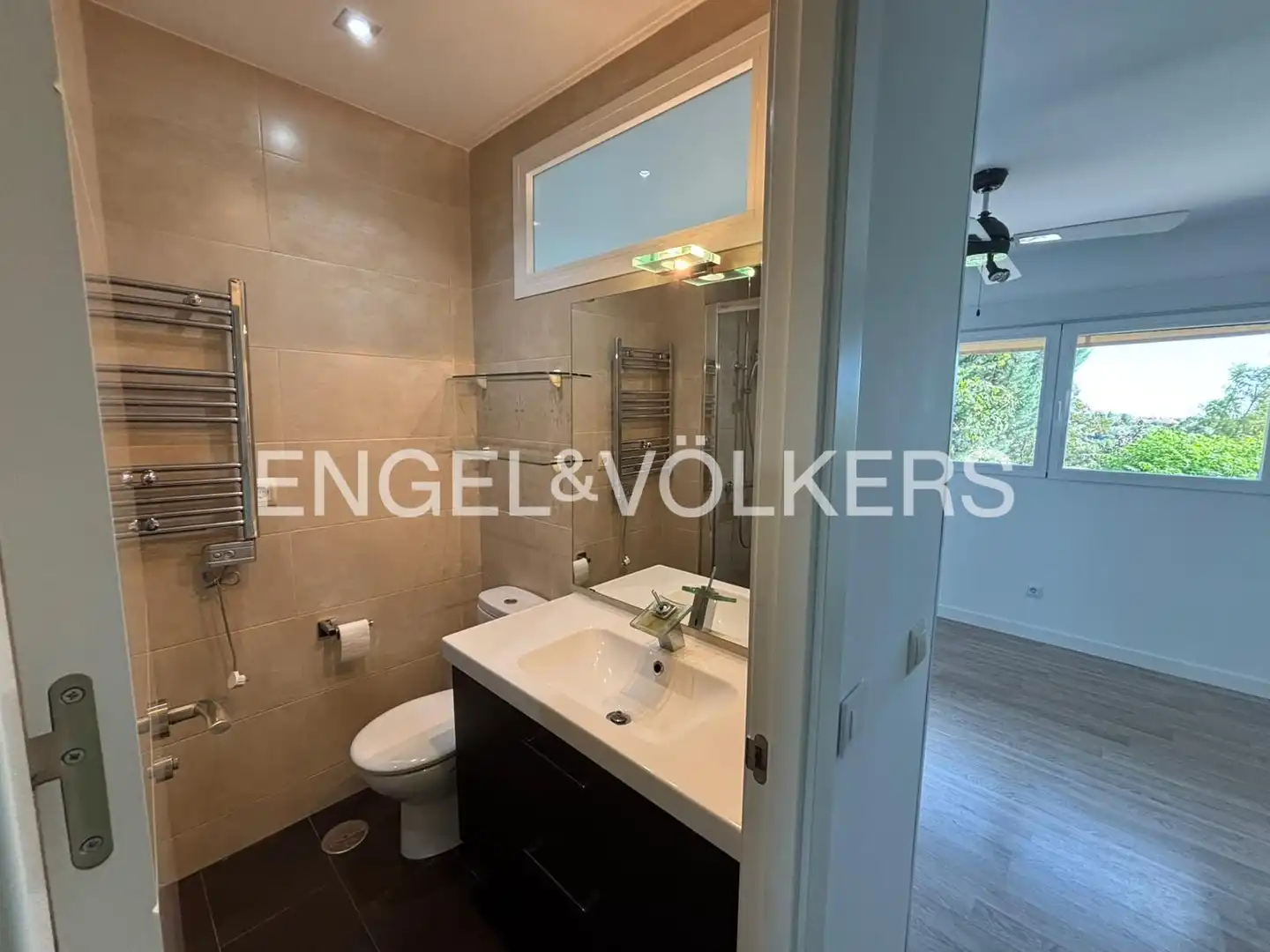 Baño de Casa o chalet de alquiler en Las Rozas de Madrid con Aire acondicionado, Calefacción y Terraza