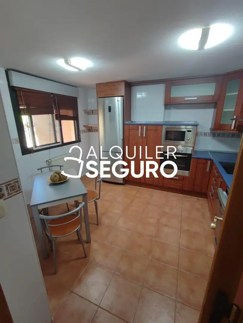 Kitchen of Houses for rent in Alovera  with Heating