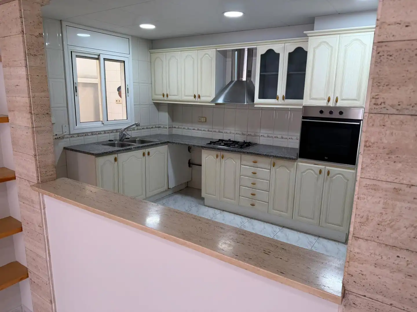 Kitchen of Duplexes for sale in Pineda de Mar  with Heating and Terrace