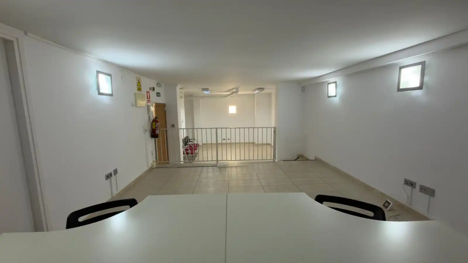 Office for rent in L'Hospitalet de Llobregat  with Air Conditioner and Heating