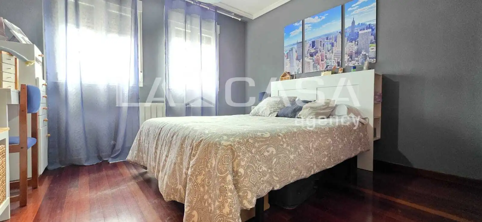 Habitación de Casa adosada en venta en Arroyo de la Encomienda con Calefacción, Terraza y Trastero