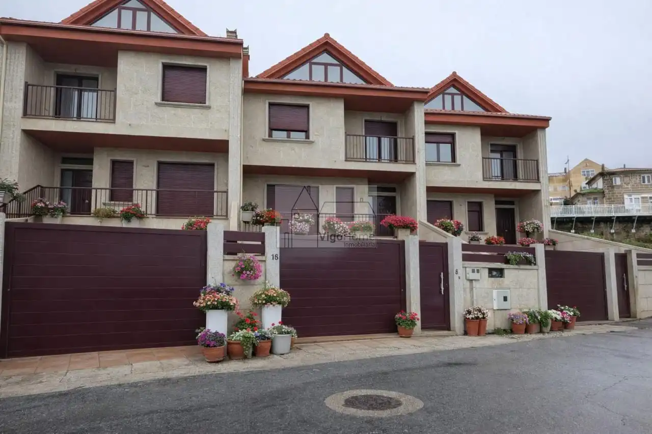 Reihenhaus mit Terrasse zum Verkauf in Rúa Arnela, imagen 31