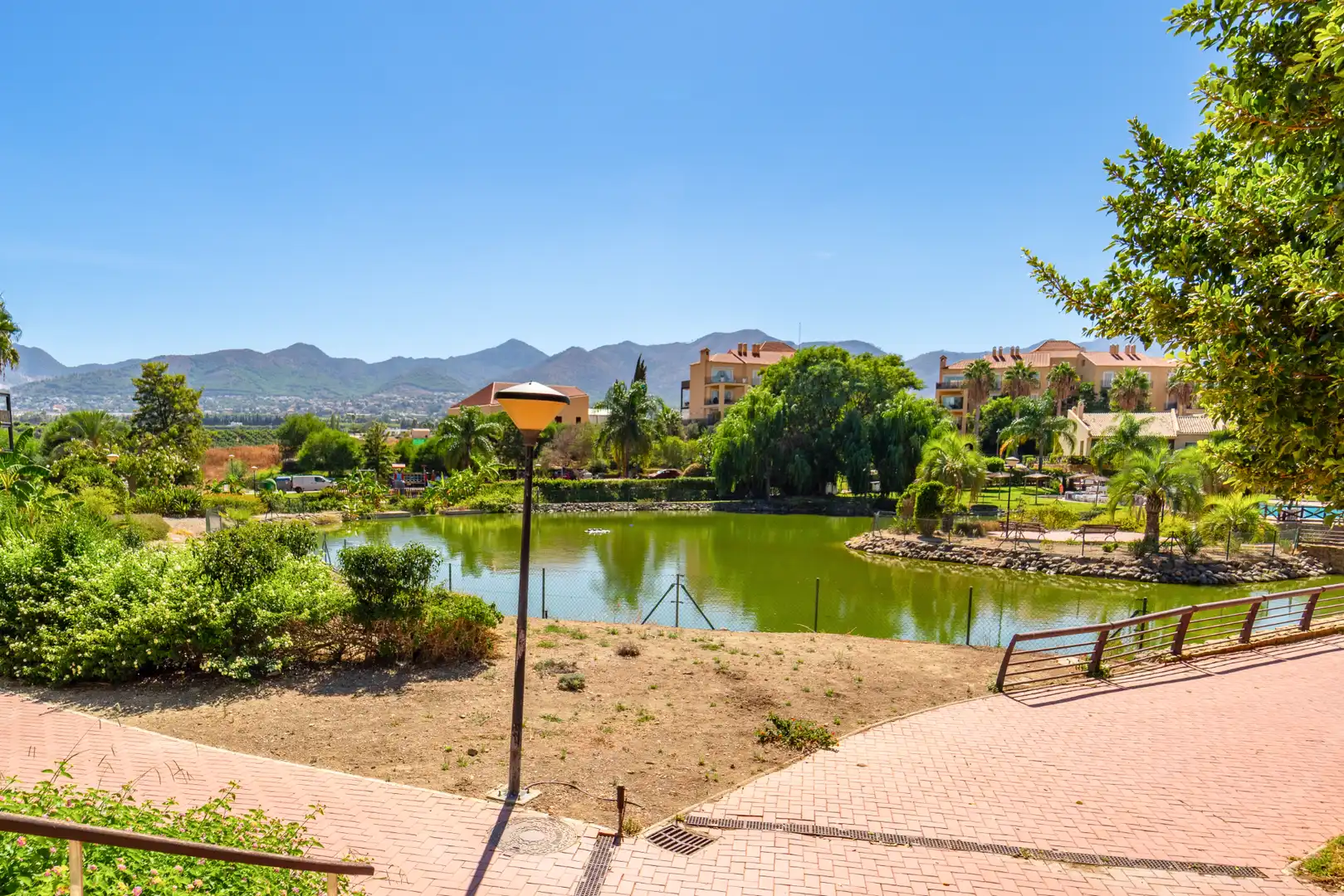 Exterior view of Flat for rent in Alhaurín de la Torre  with Air Conditioner, Heating and Private garden