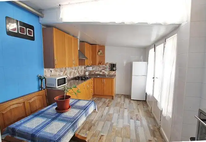 Cocina de Casa o chalet en venta en Guardamar del Segura con Aire acondicionado, Jardín privado y Terraza