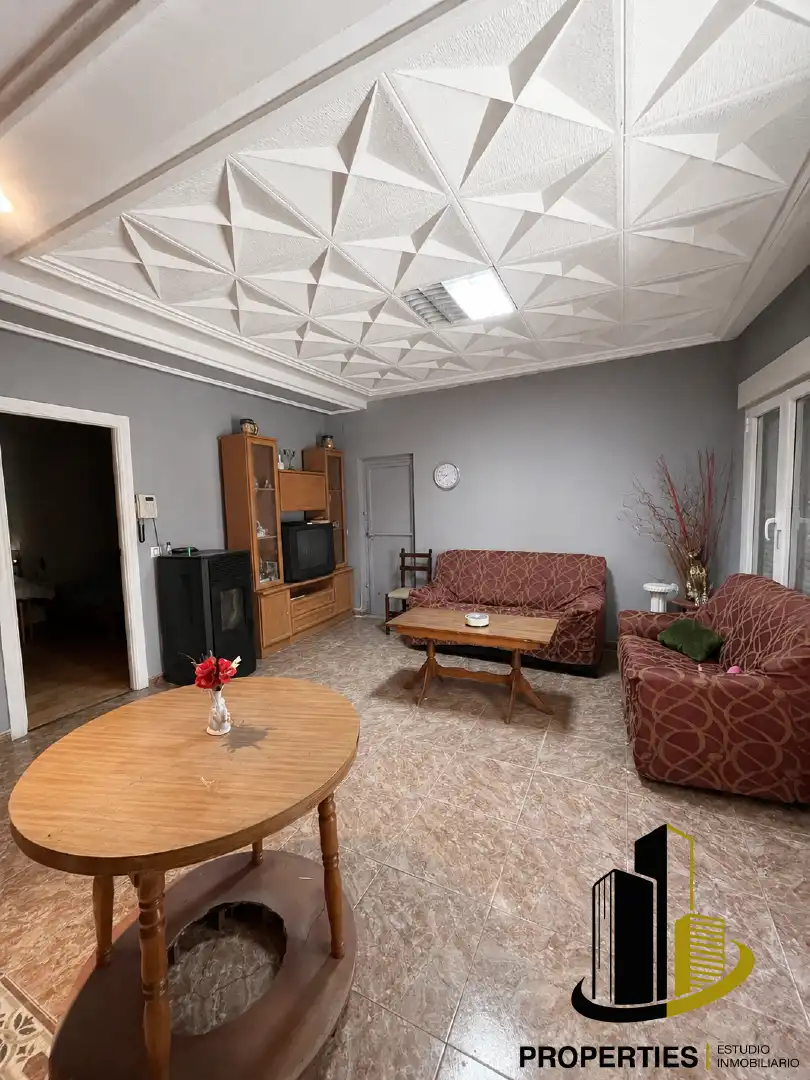 Sala de estar de Casa o chalet en venta en Ledrada