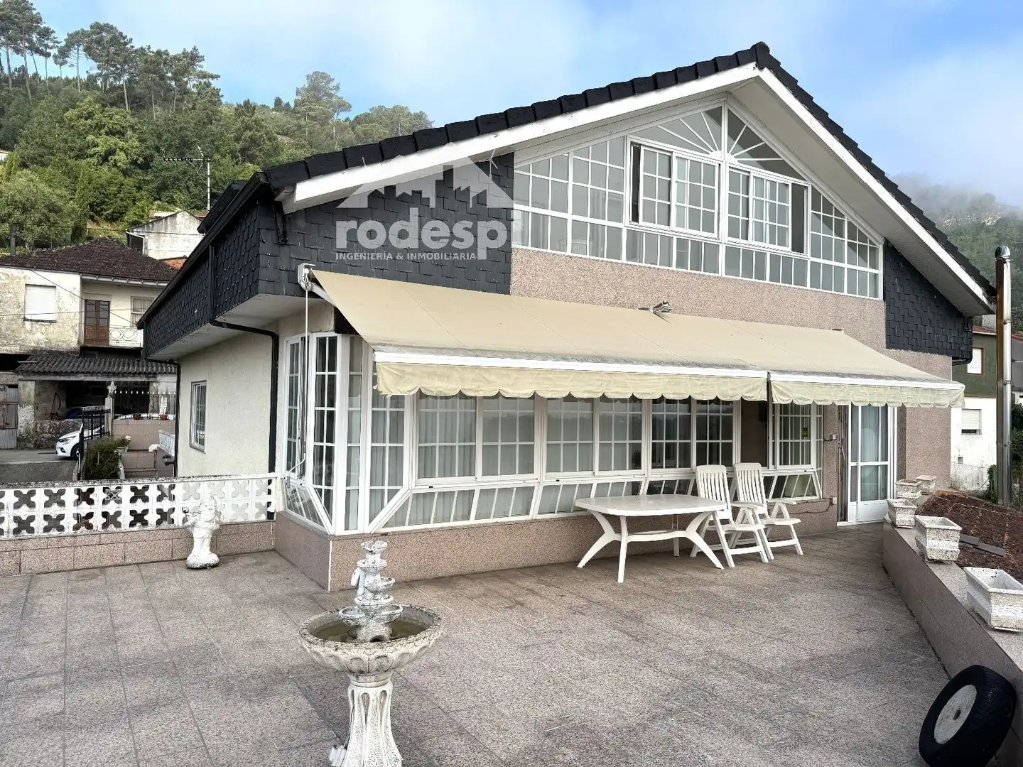 Detached house for sale in Franqueiran