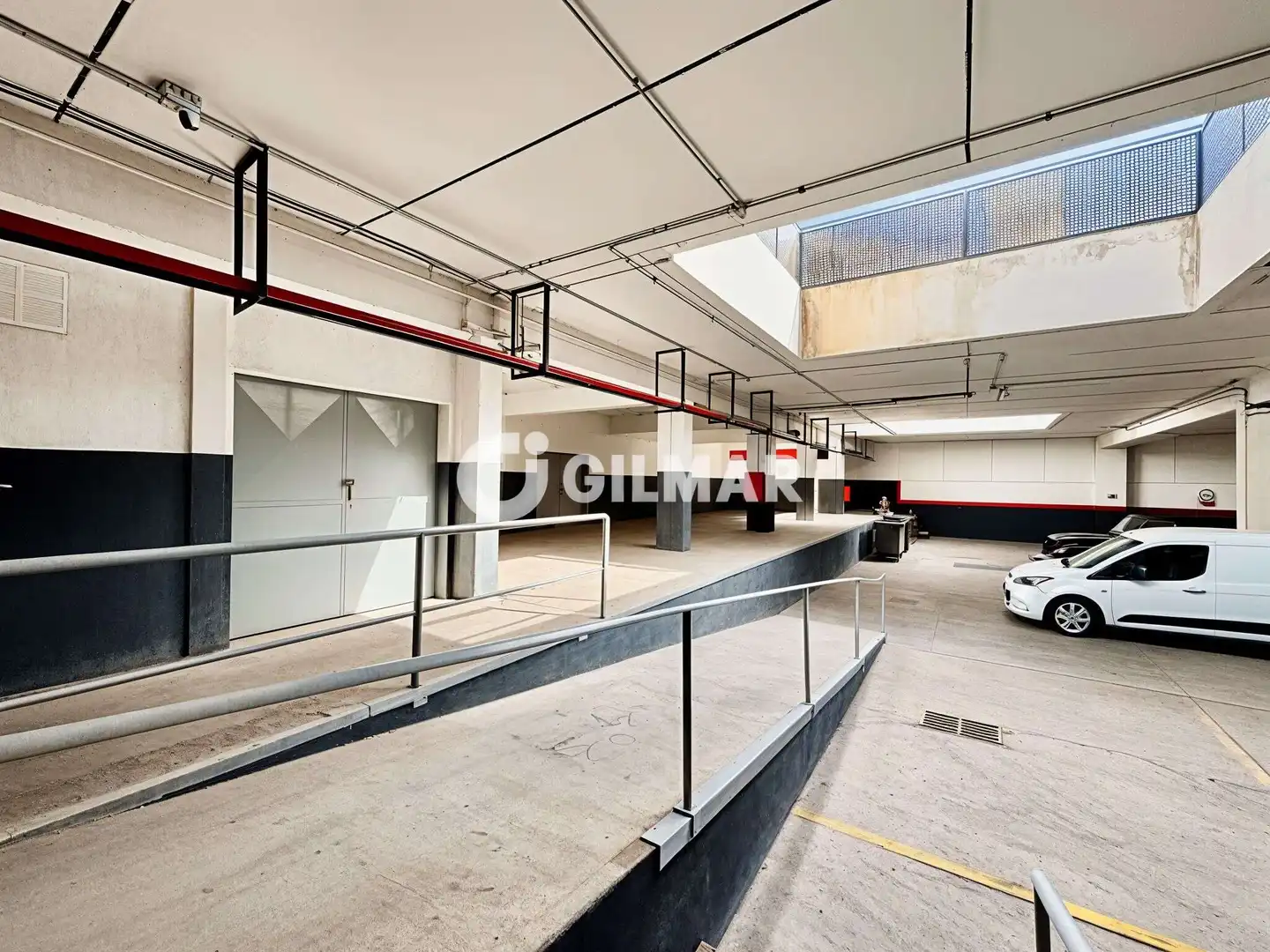 Parking of Commercial properties for sale in Costa del Silencio
