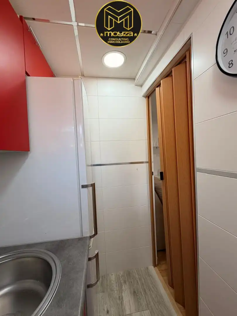 Bathroom of Flat for rent in Jaén  with Air Conditioner and Heating