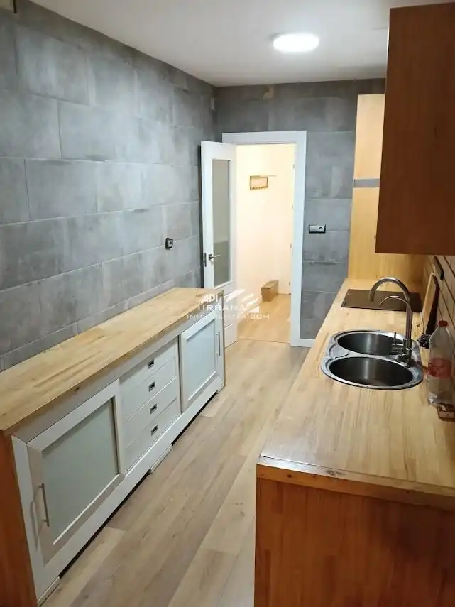 Cuina de Casa o xalet en venda en Lucena