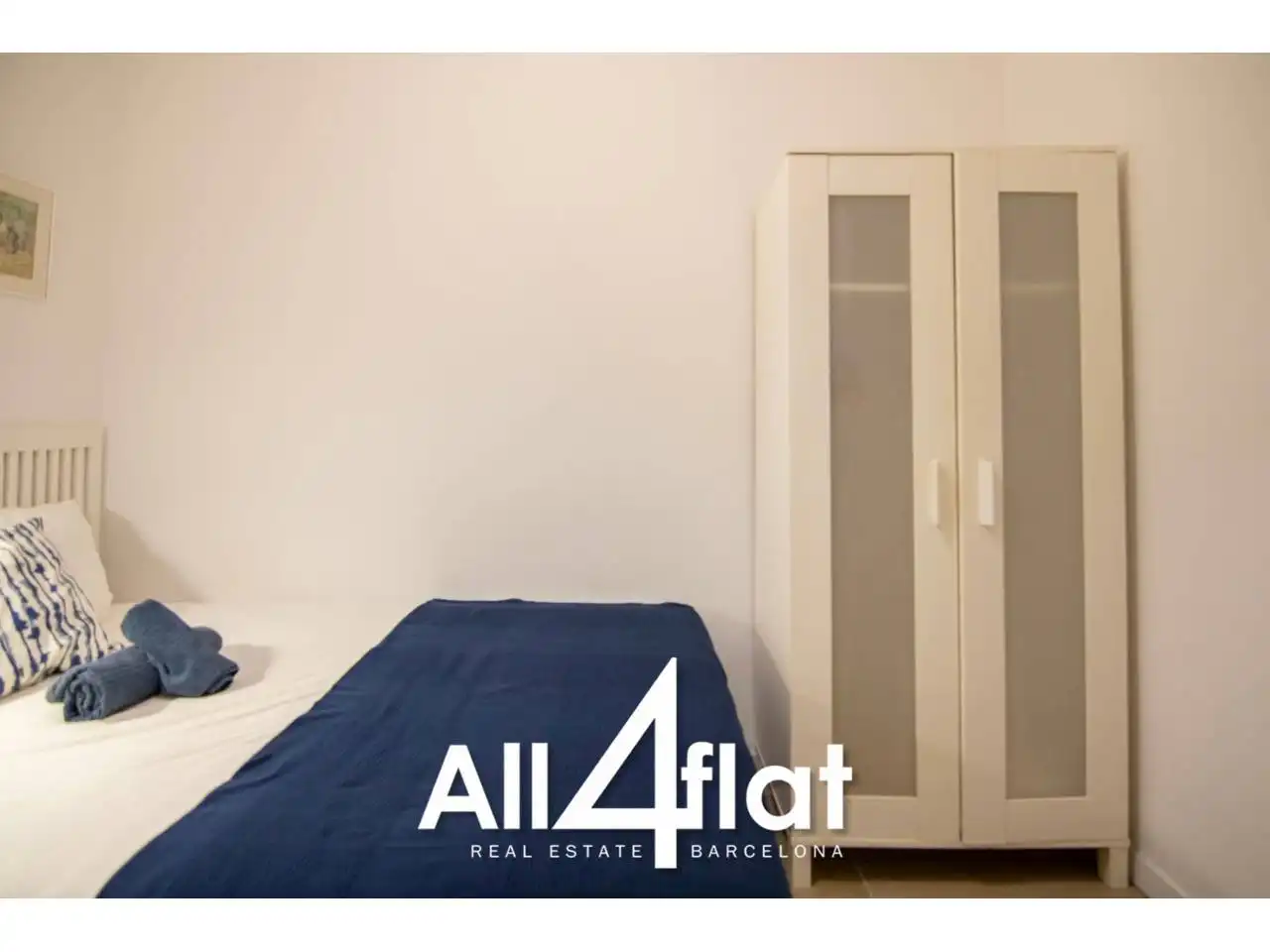 Bedroom of Flat for rent in Barcelona  with Furnished and Alarm