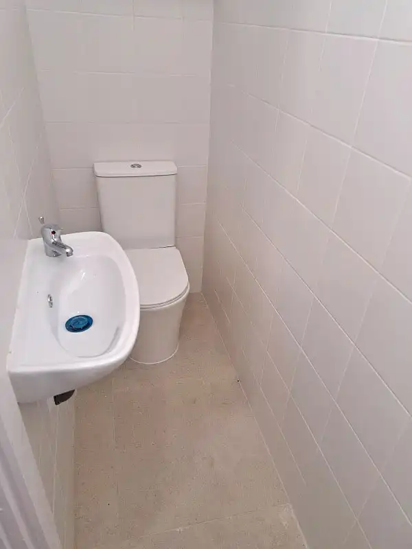 Bathroom of Commercial properties for rent in Torrelodones  with Air Conditioner