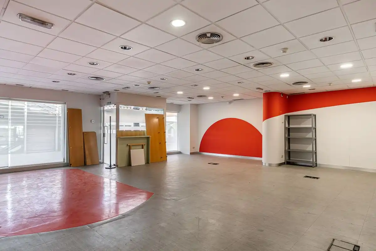 Business premises to rent in Av. de España, imagen 3
