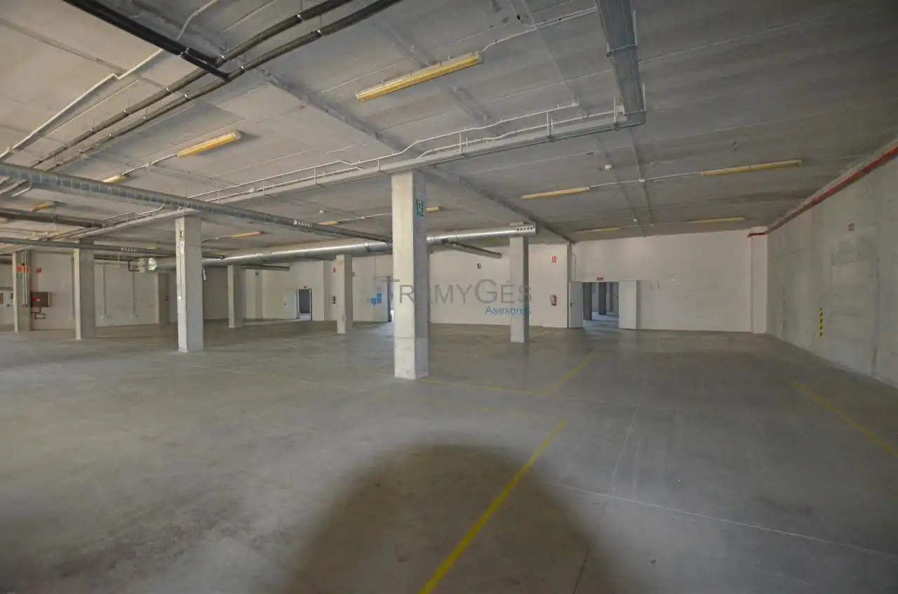 Nave industrial in affitto a Valadares - Beade, imagen 4