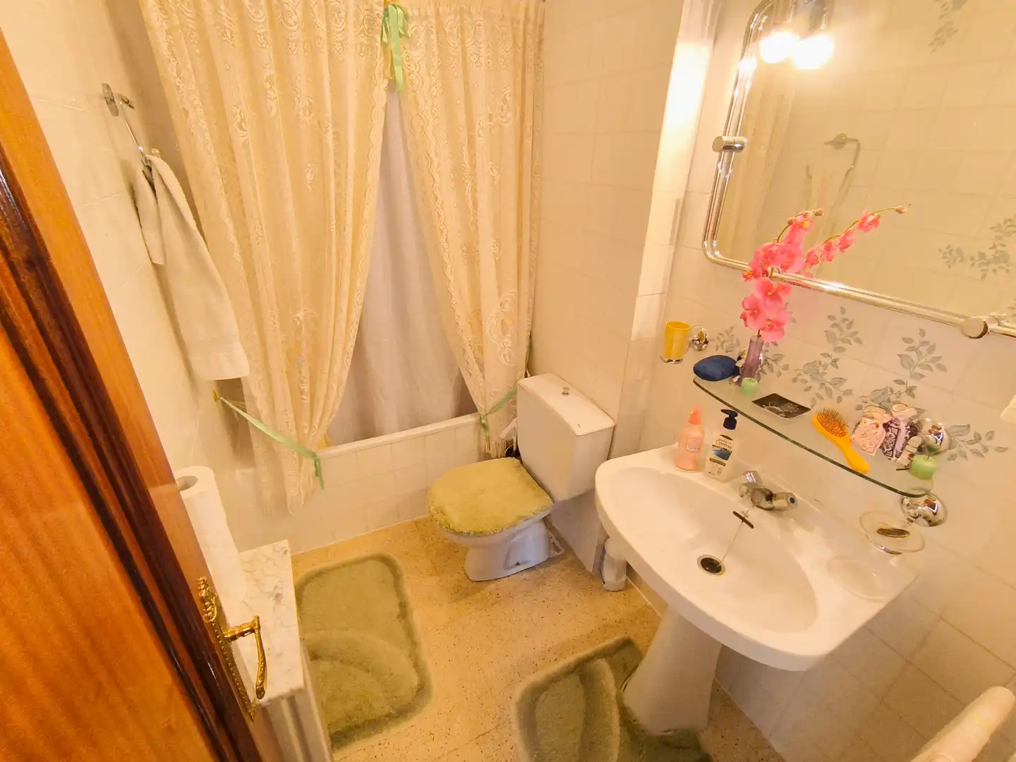 Baño de Piso en venta en Baltanás con Calefacción, Trastero y Amueblado