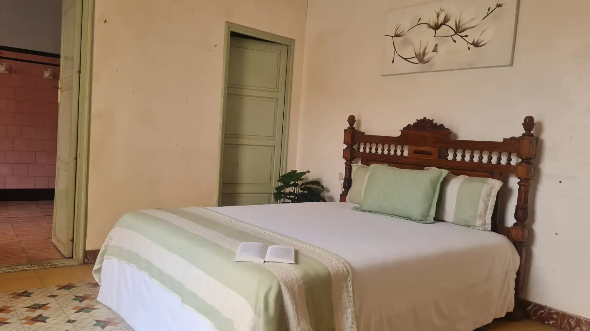 Buildings for sale in Plaza Mayor, Centro